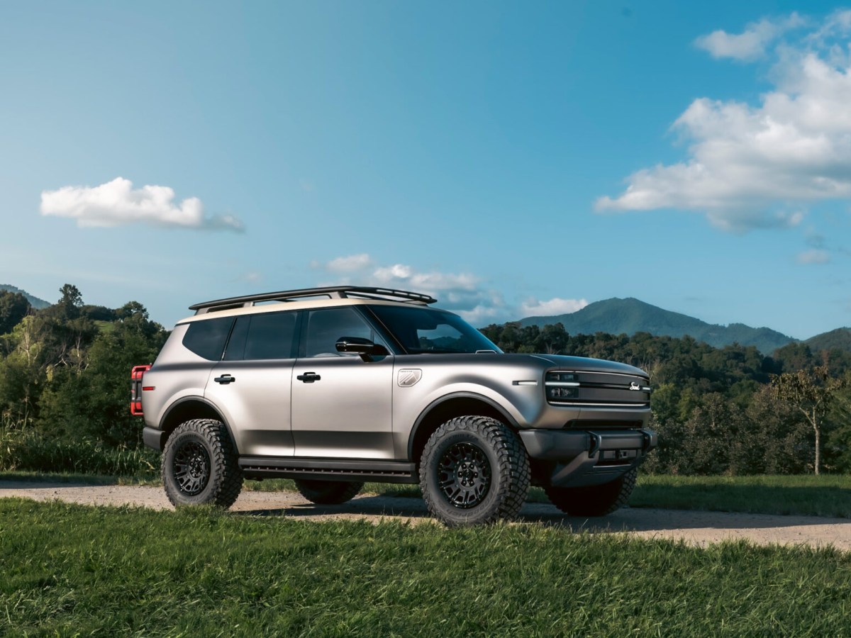 The Scout Traveler wants to conquer America with tweed, denim, and 800 Volts
