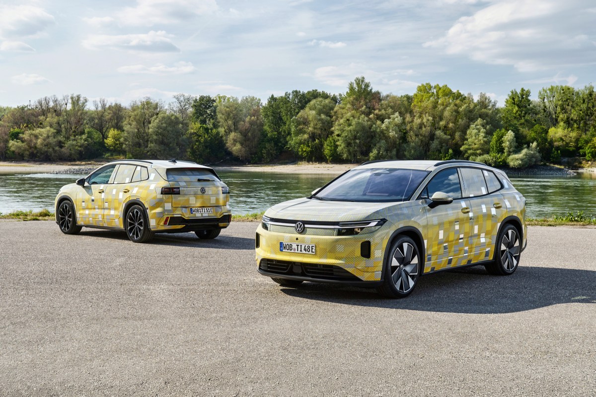 VW confirms ID. Tiguan is coming, shows it in testing