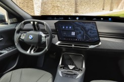 BMW iX4