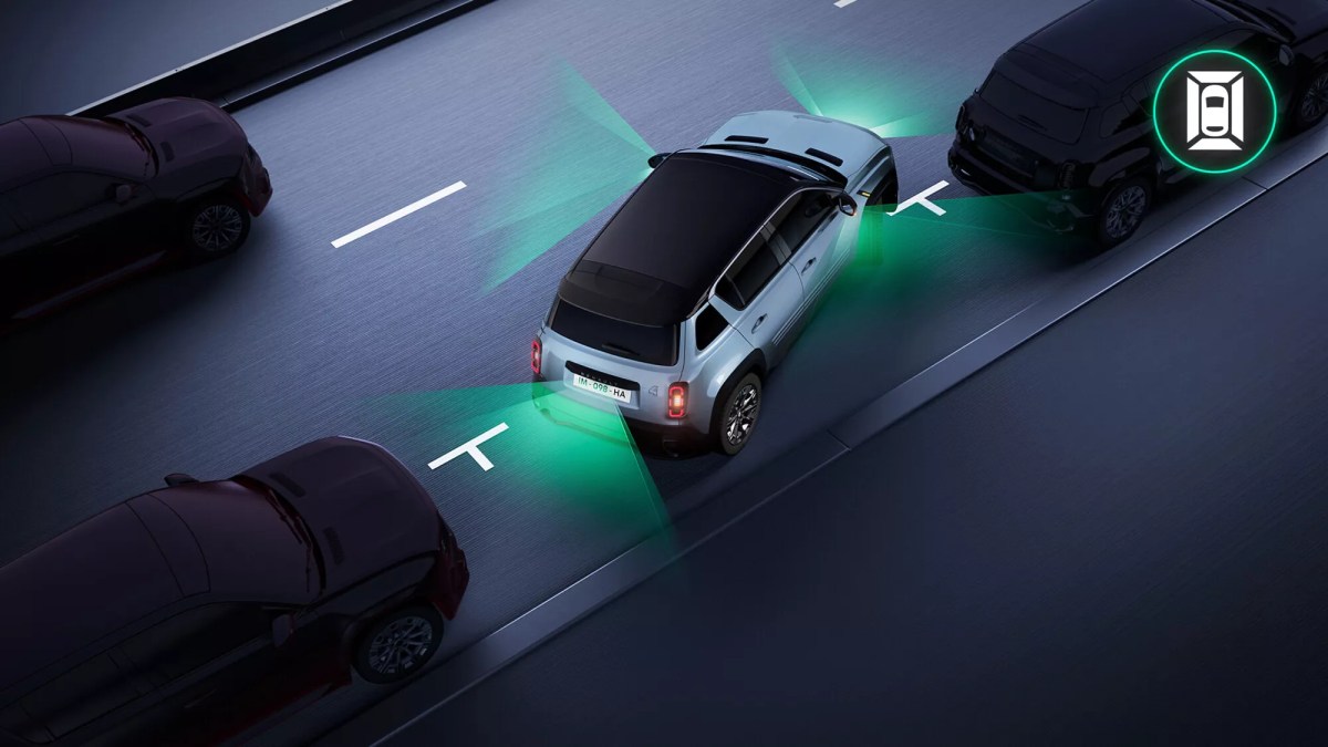 Renault sharpens up the 4 E-Tech