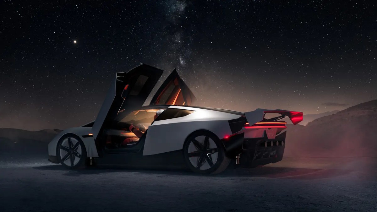 Tesla’s cold-gas-powered Roadster finally unveiled