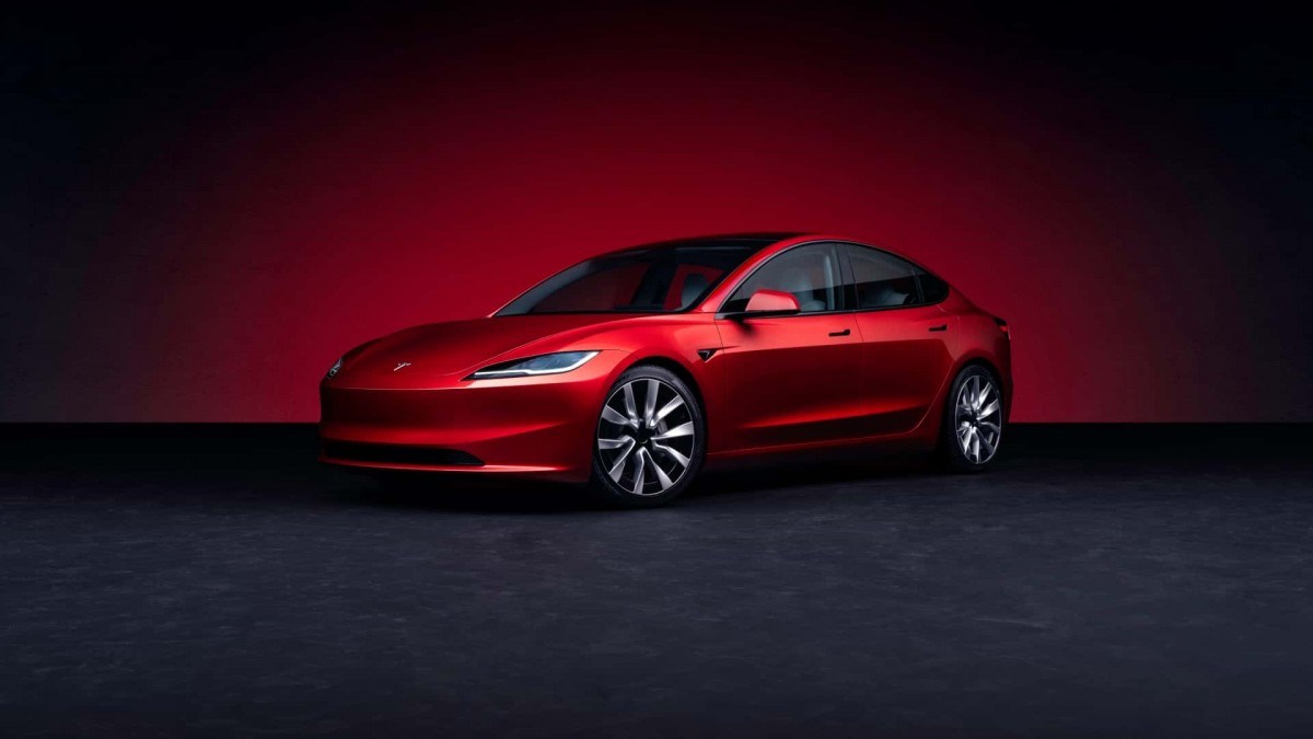 Tesla defies critics with Q3 delivery numbers but still misses the mark