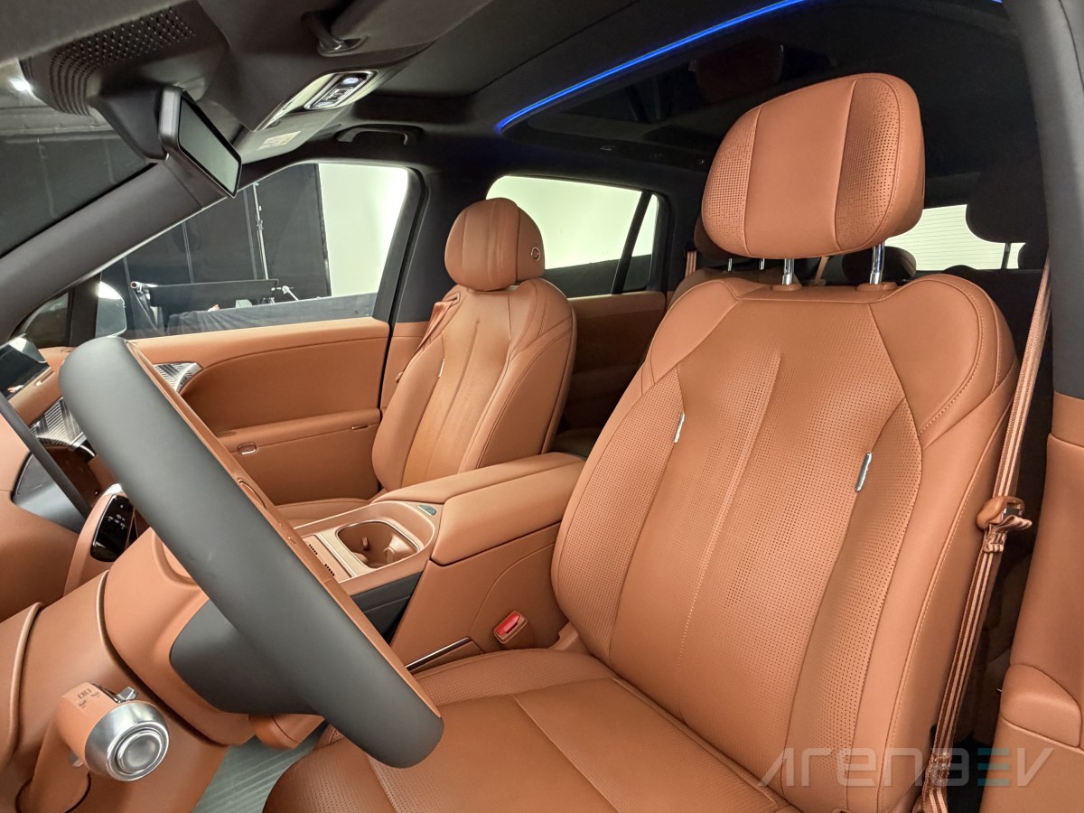 XPeng G9L drives from Austria to Paris for its European debut