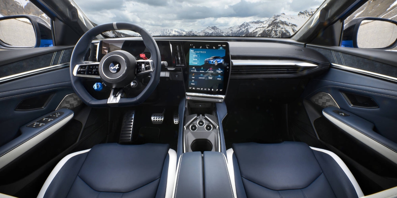 Alpine A390 interior