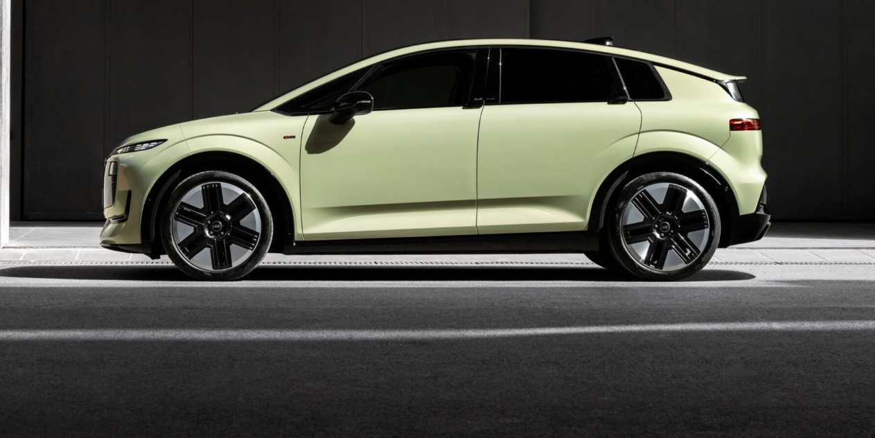Audi A2 side