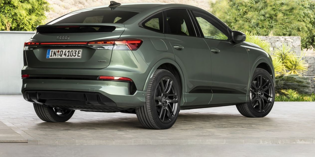 Audi Q4 e-tron Sportback back