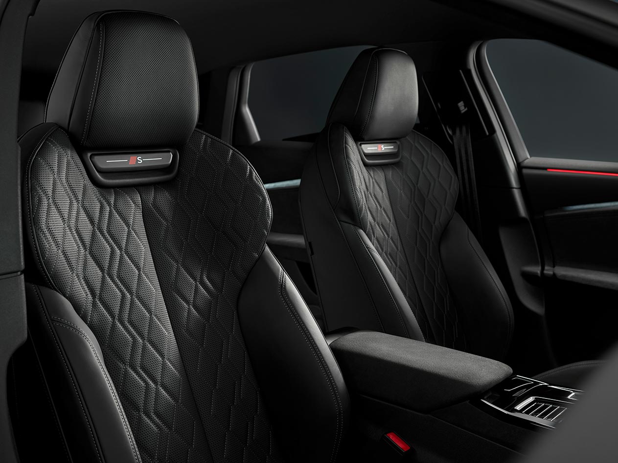 Audi A6 Sportback e-tron interior