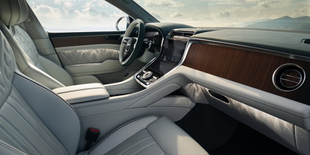 Bentley Torcal interior
