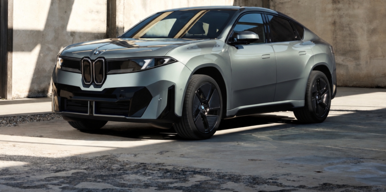 BMW iX4