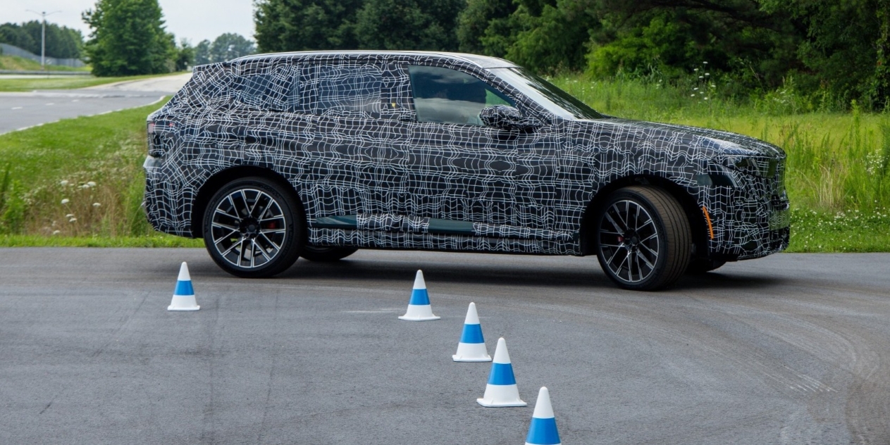 BMW iX5
