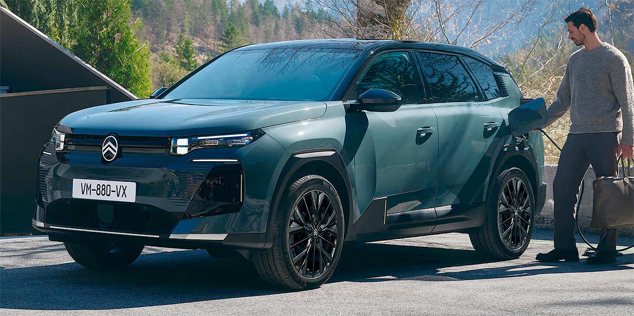 Citroen e-C5 Aircross front