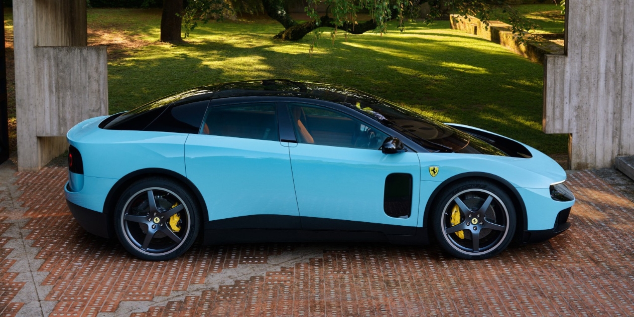 Ferrari Luce