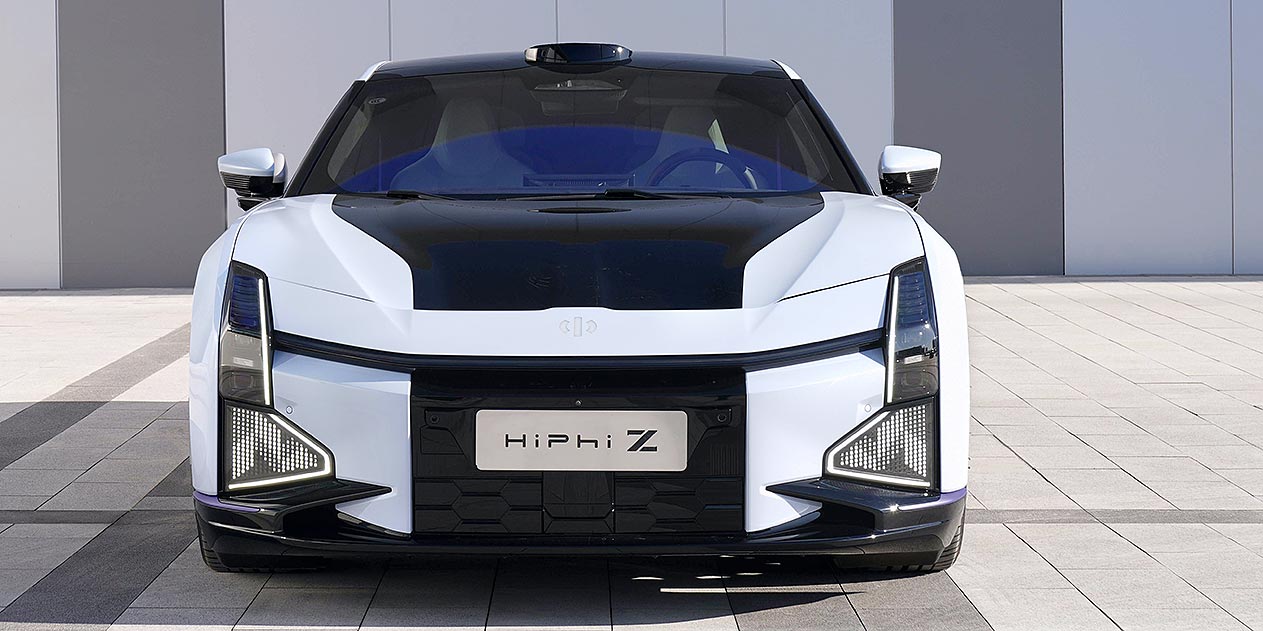 HiPhi Z front