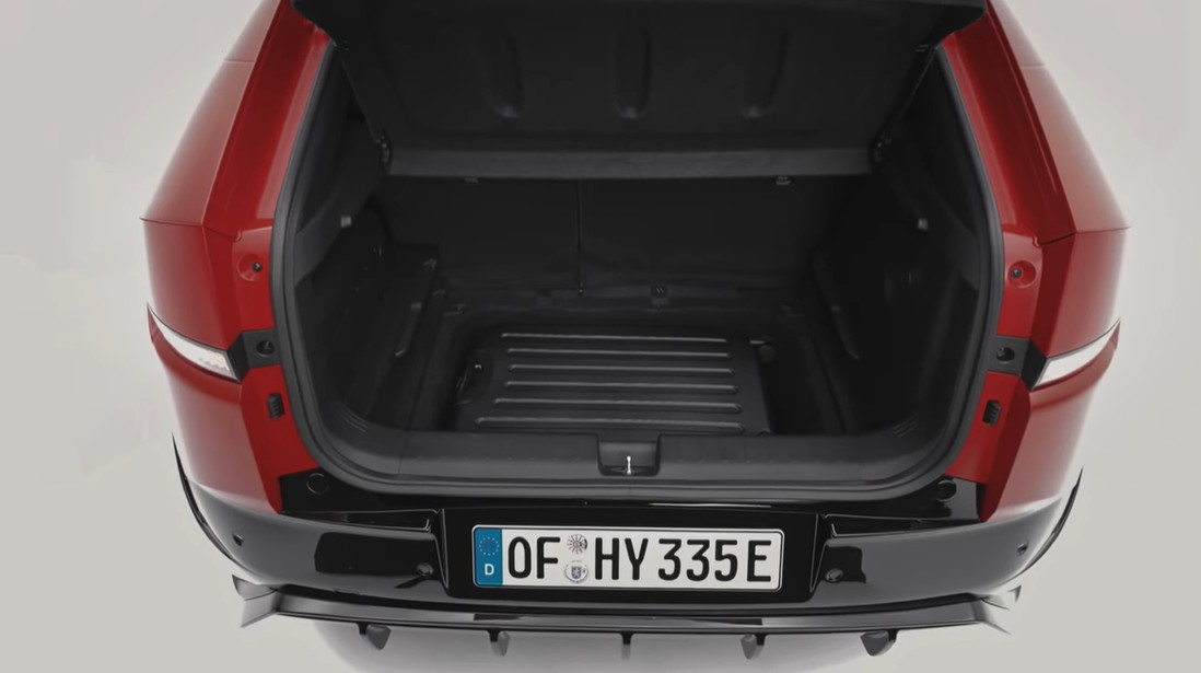 More Hyundai Ioniq 3 pictures