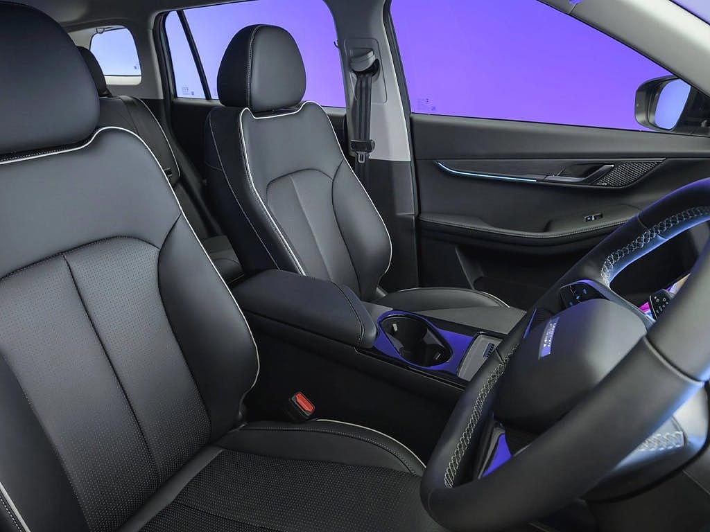 Jaecoo 5 EV interior