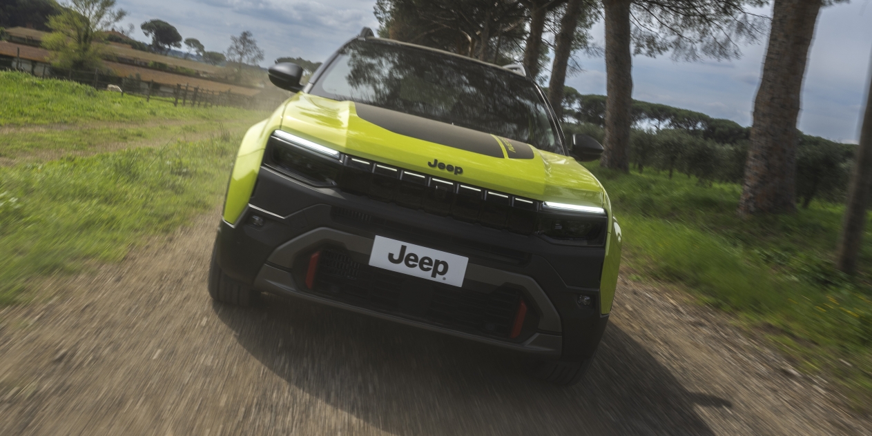 Jeep Avenger front
