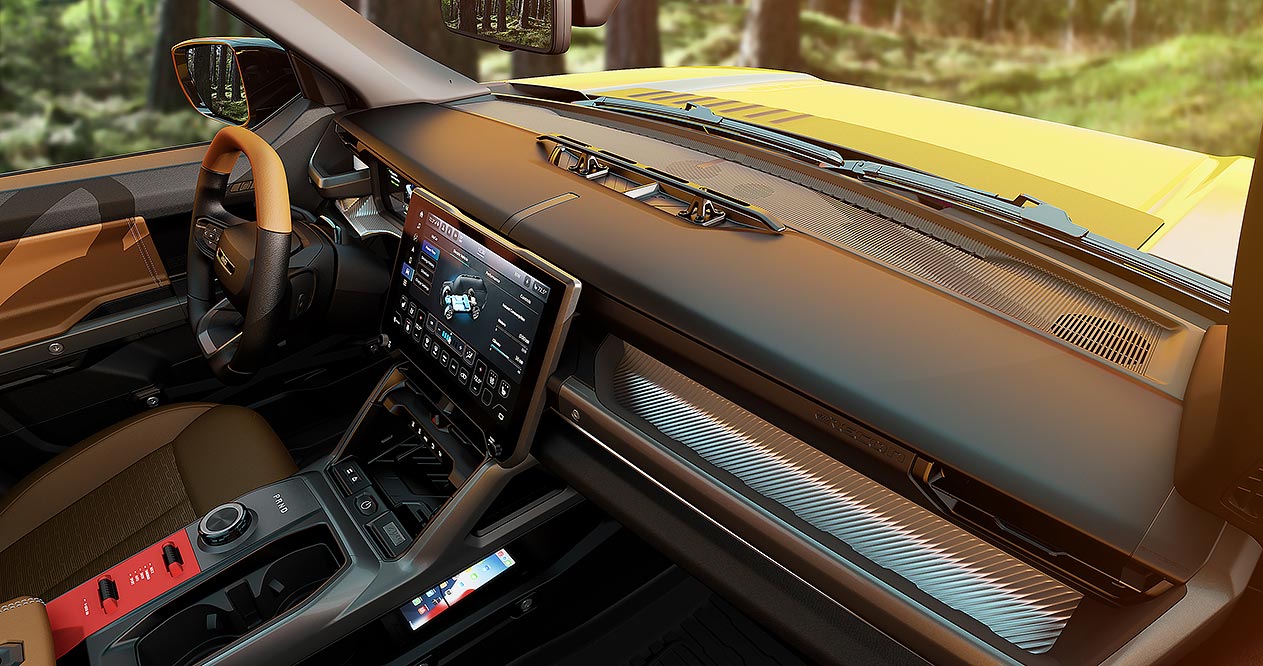 Jeep Recon interior