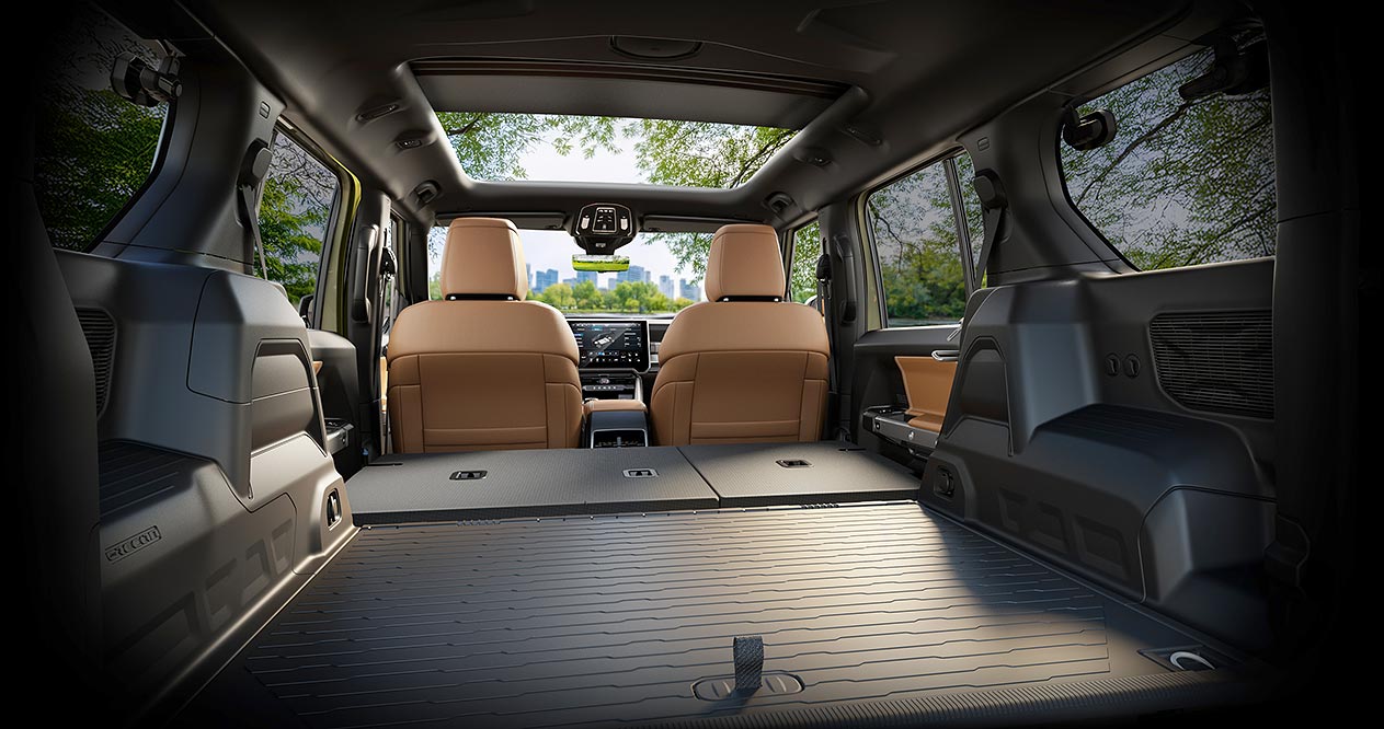 Jeep Recon interior