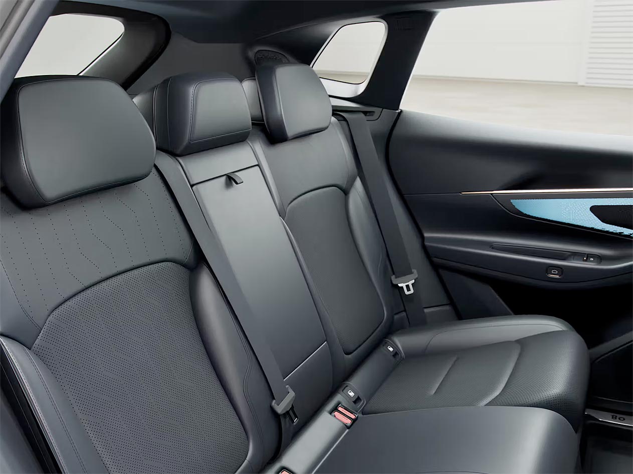 Lynk & Co 08 interior