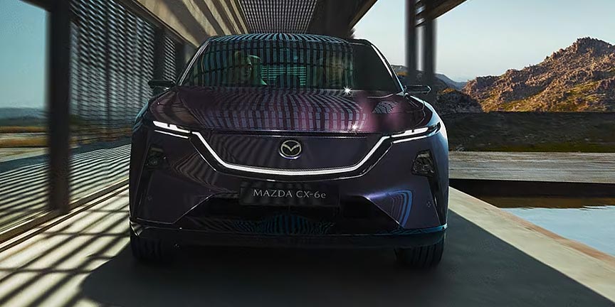 Mazda CX-6e front
