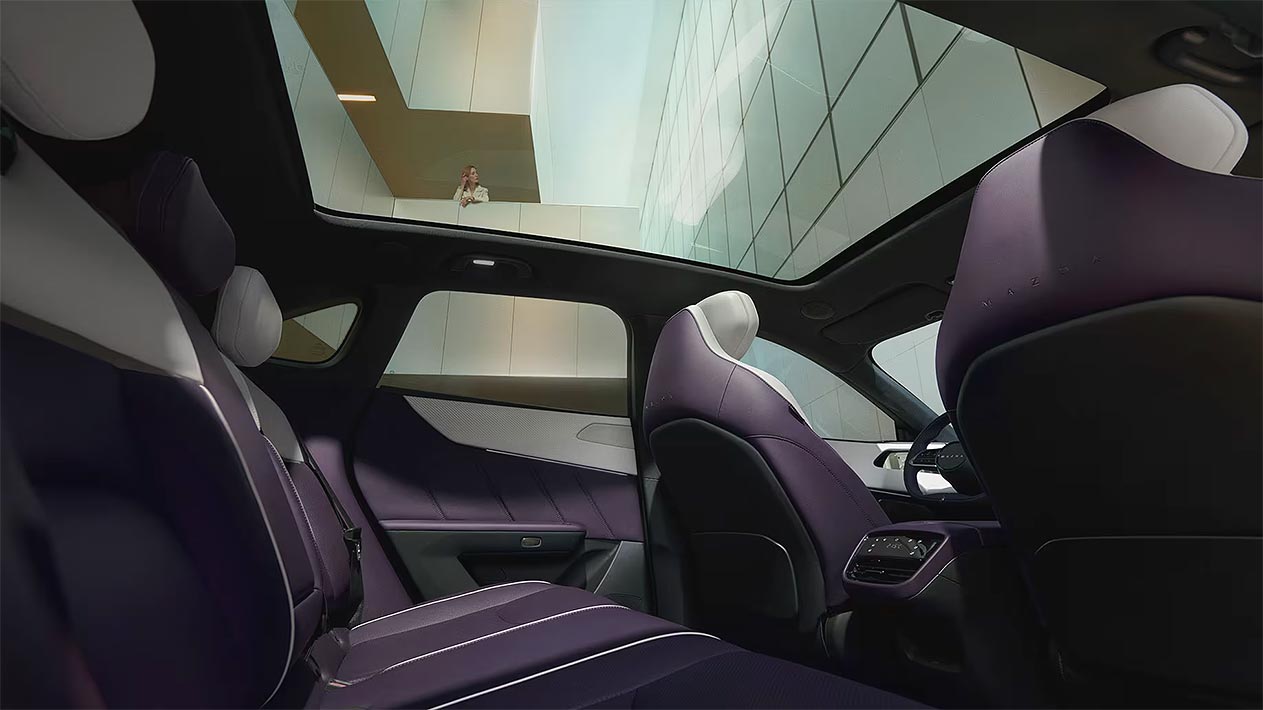 Mazda CX-6e interior