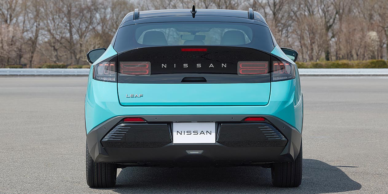 Nissan Leaf back