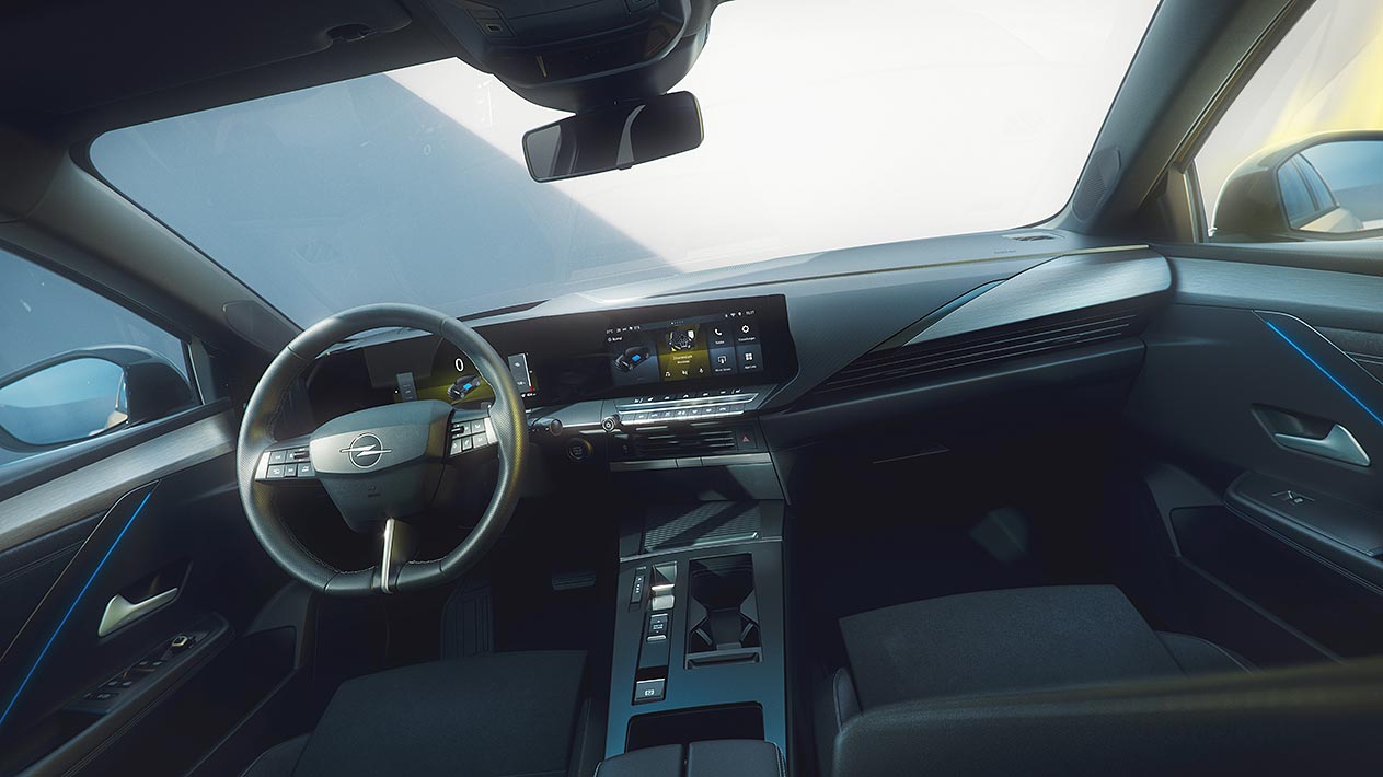 Opel Astra Sports Tourer Electric interior