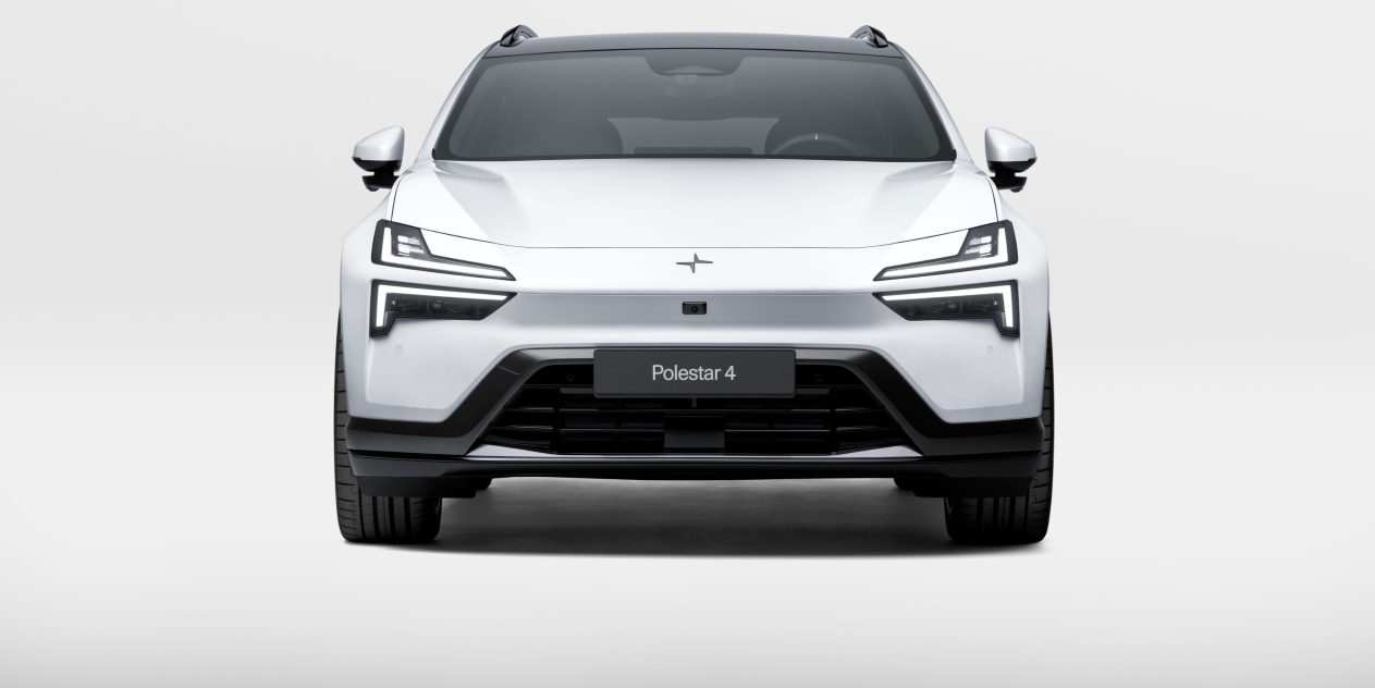 Polestar 4 SUV front