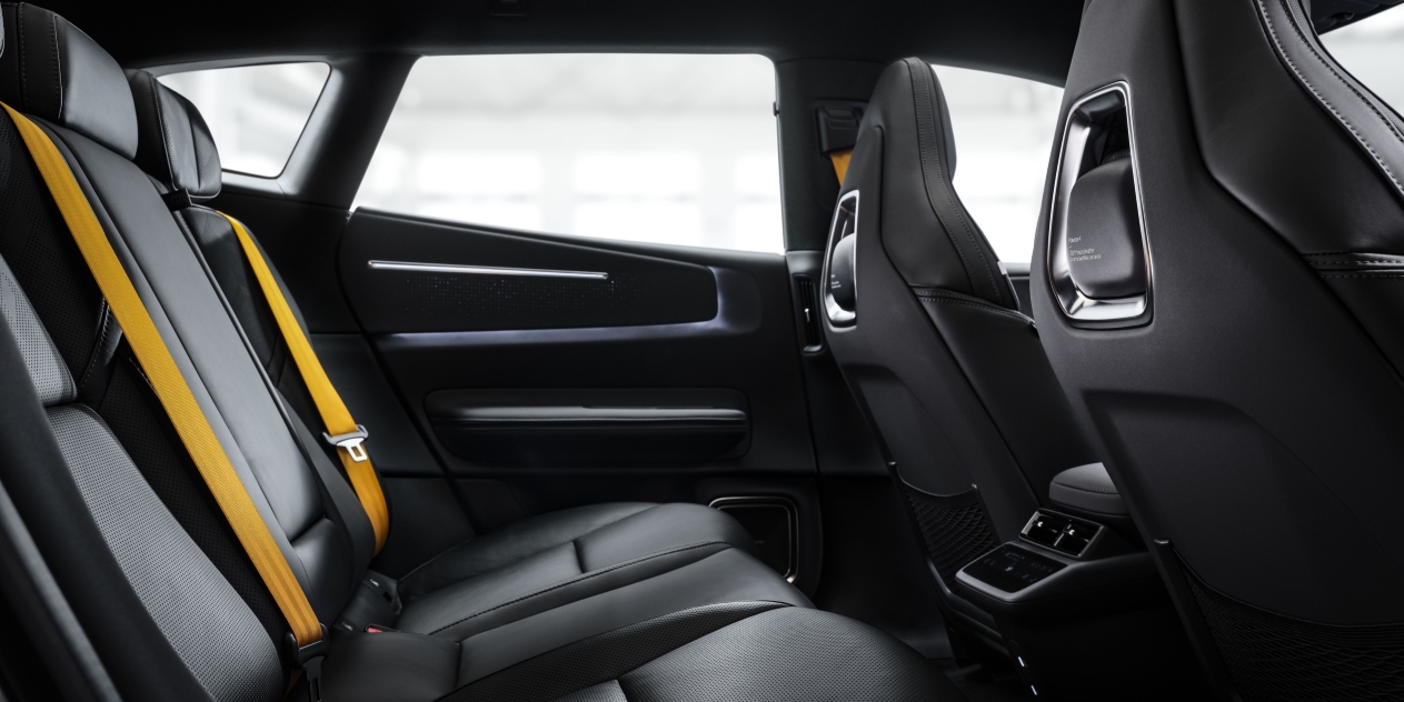 Polestar 4 SUV interior