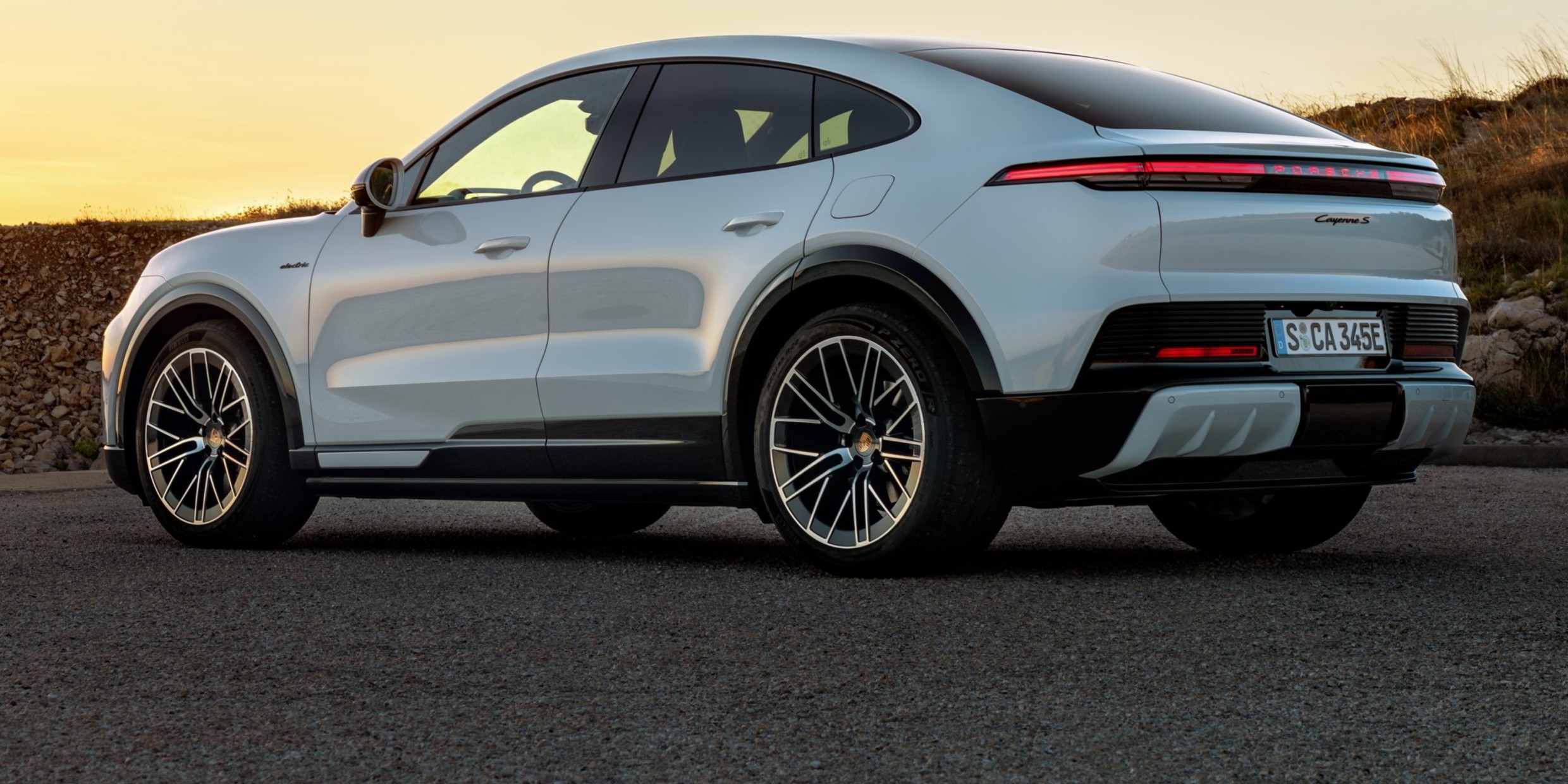 Porsche Cayenne Coupe back