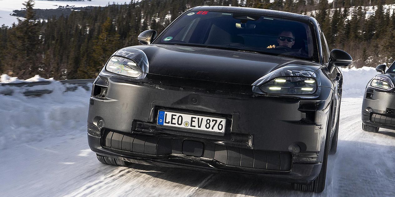 Porsche Cayenne front
