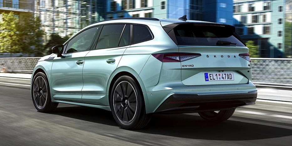 Skoda Enyaq back