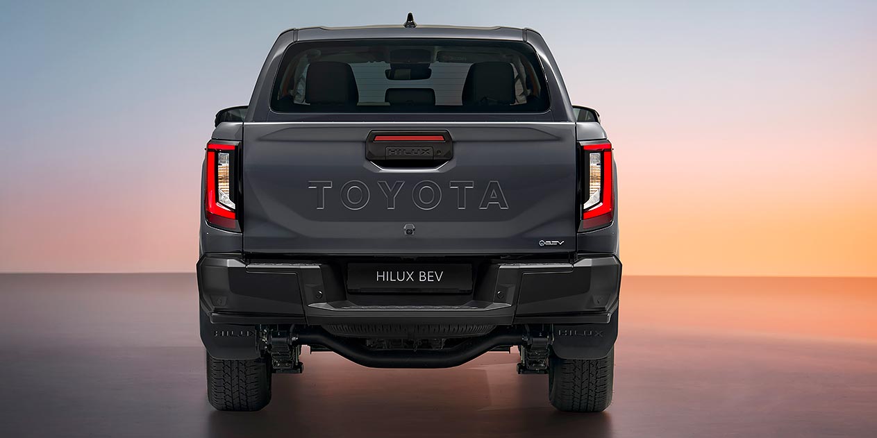More Toyota Hilux pictures