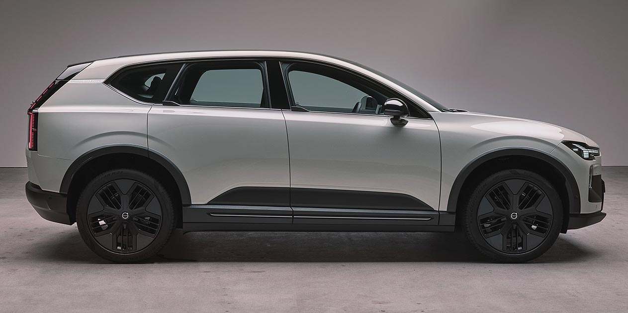 Volvo EX60 Cross Country