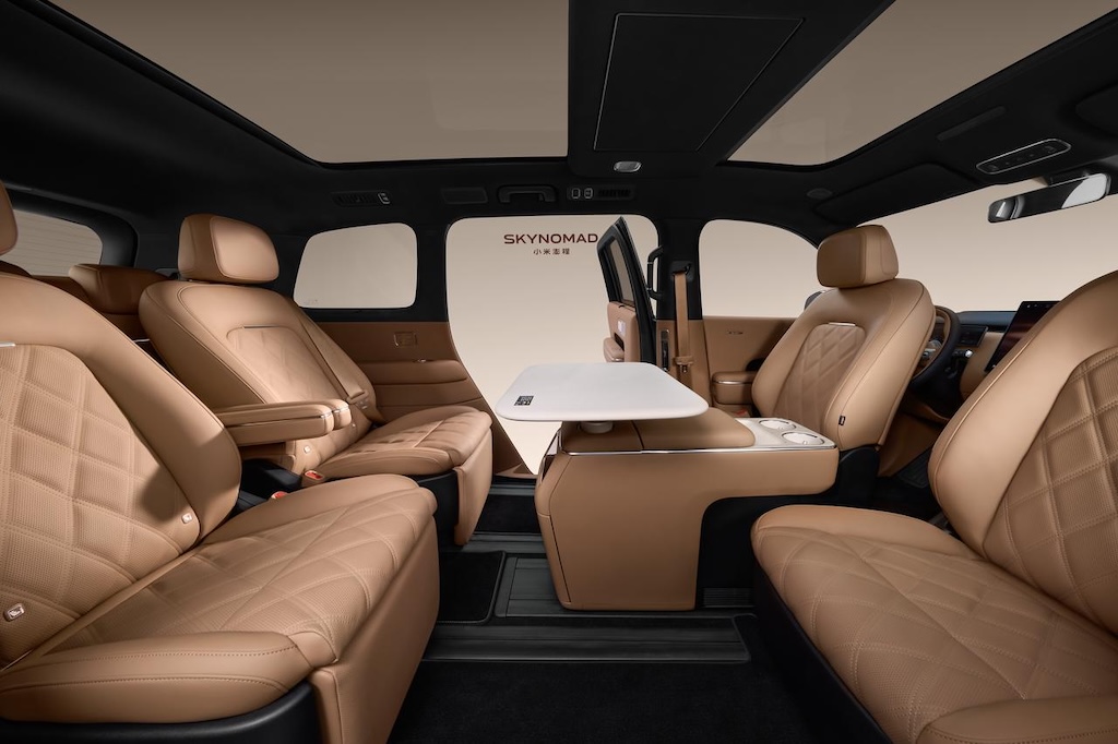 Xiaomi SkyNomad N90 interior