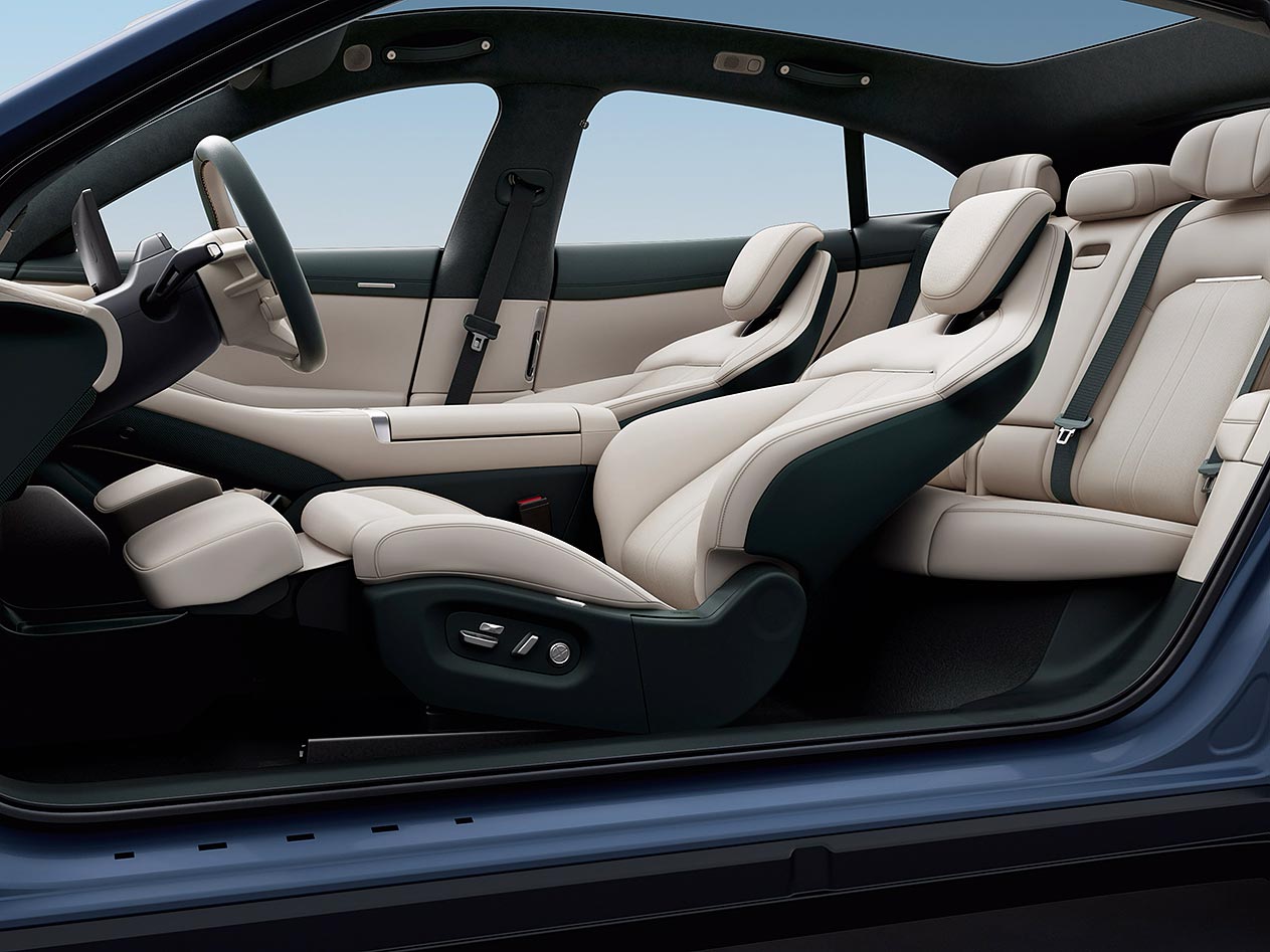 Xiaomi YU7 interior