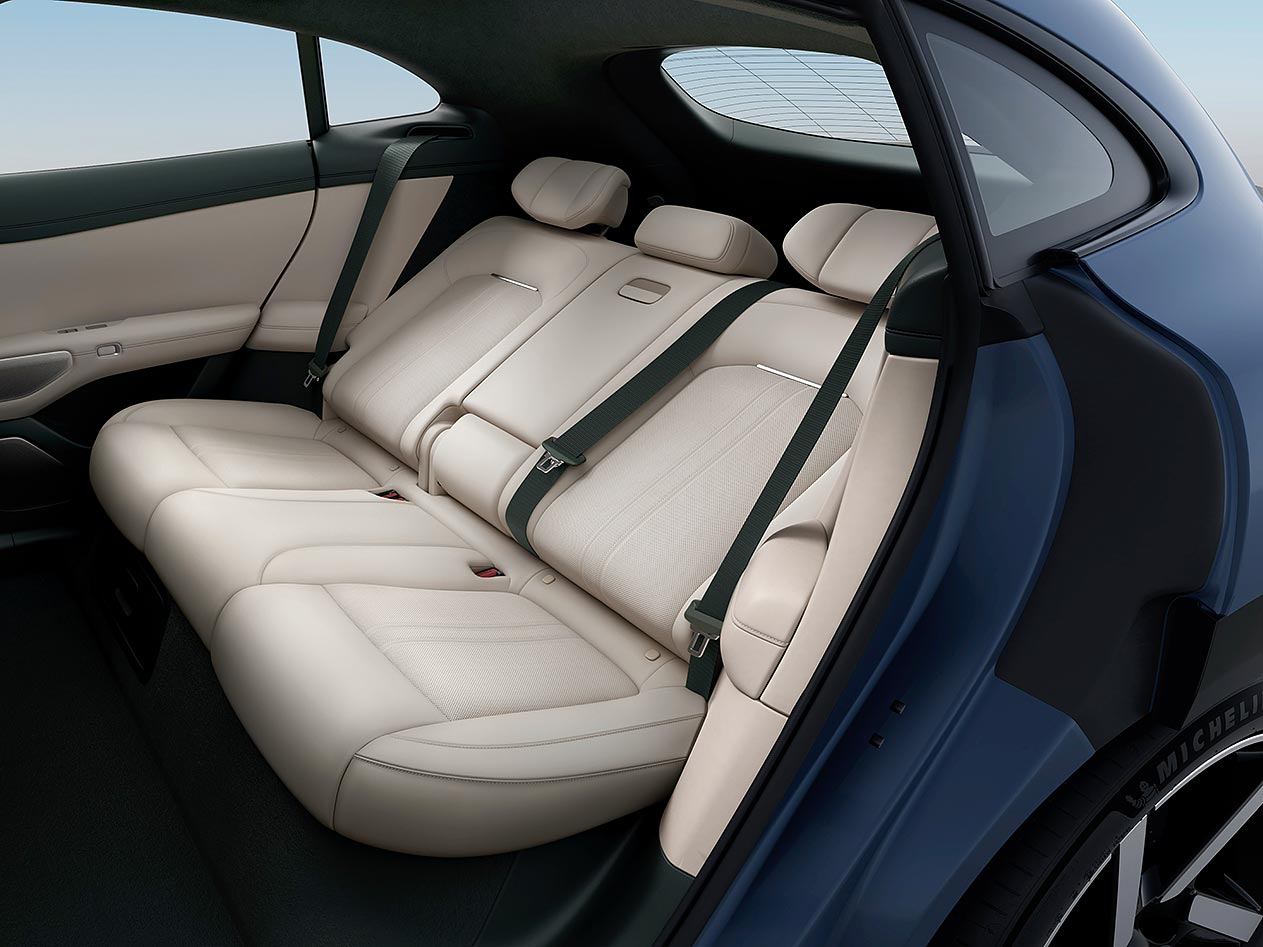 Xiaomi YU7 interior